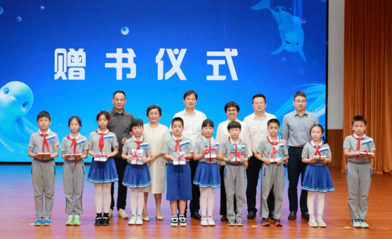 江城十大院士科普工作室系列科普联合行动首场走进北湖小学