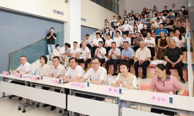 以“1站3队”织密科普网络 2026年江汉区全国科普月主场活动启幕